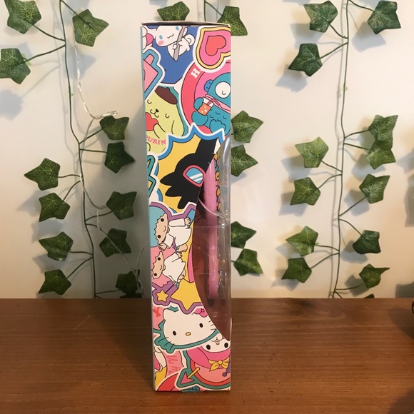 Hello Kitty & Friends Keroppi Limited Edition Detangling Brush Accessory Bundle - Picture 2 of 7